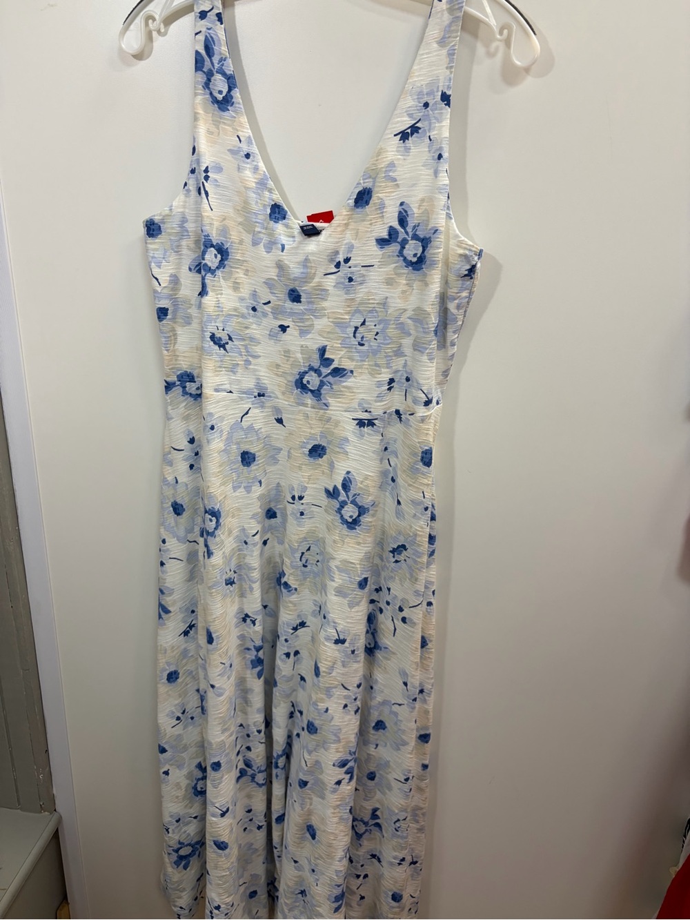 White and Blue Floral Sundress size M
